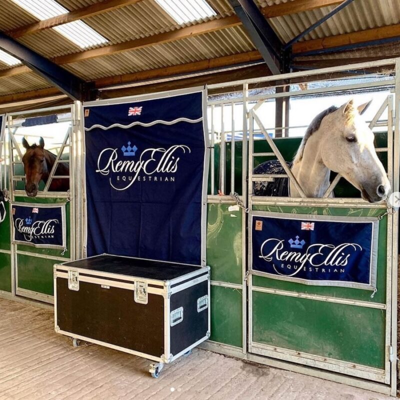 Stable Drape & Guard Combo